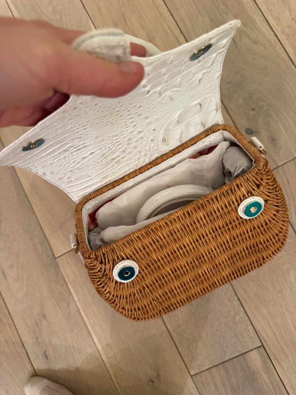 Brahmin White Croc-Embossed Wicker Crossbody Bag - Picture 4 of 8